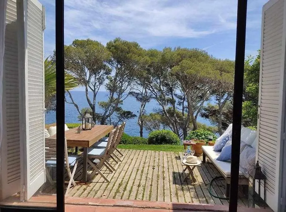 Holiday Duplex Cap Sa Sal At The Edge Of The Sea Begur
